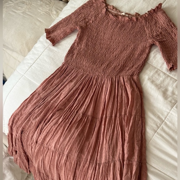 Henly Marlene Swiss Dot Midi in Mauve-Large - Picture 4 of 7